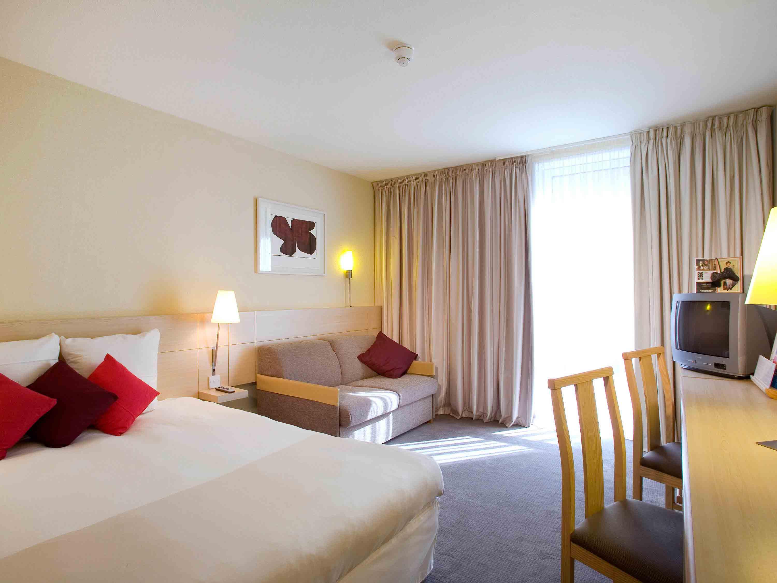 Novotel Southampton Esterno foto