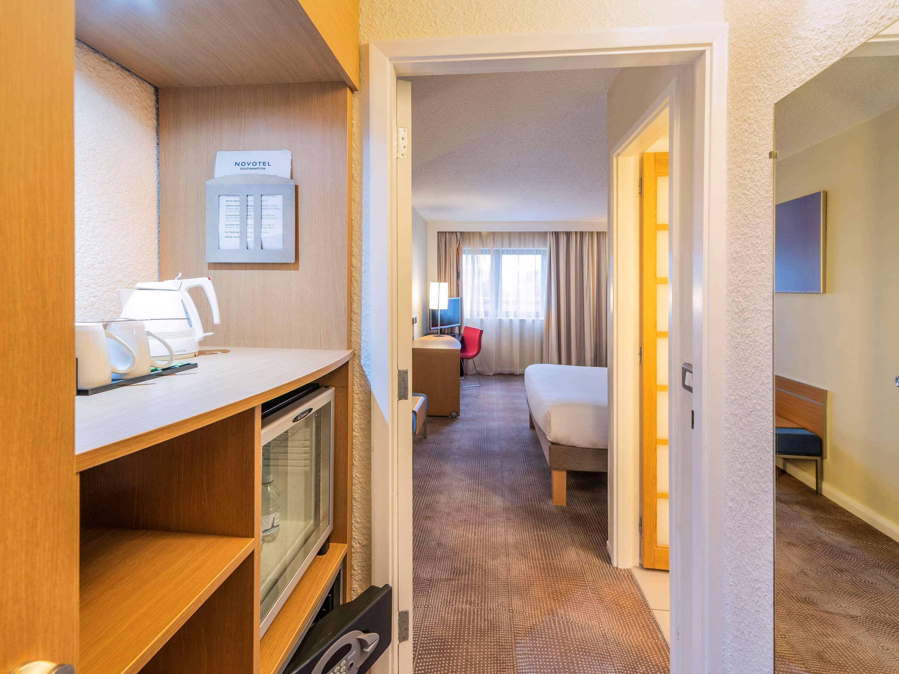 Novotel Southampton Esterno foto