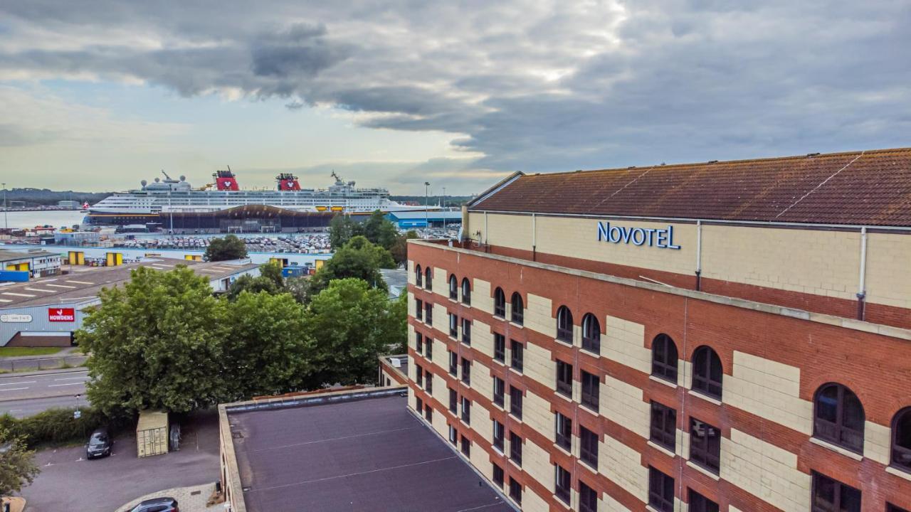 Novotel Southampton Esterno foto