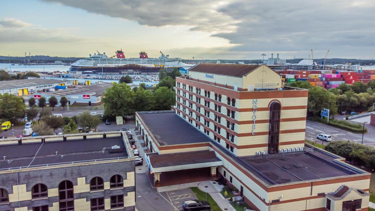 Novotel Southampton Esterno foto